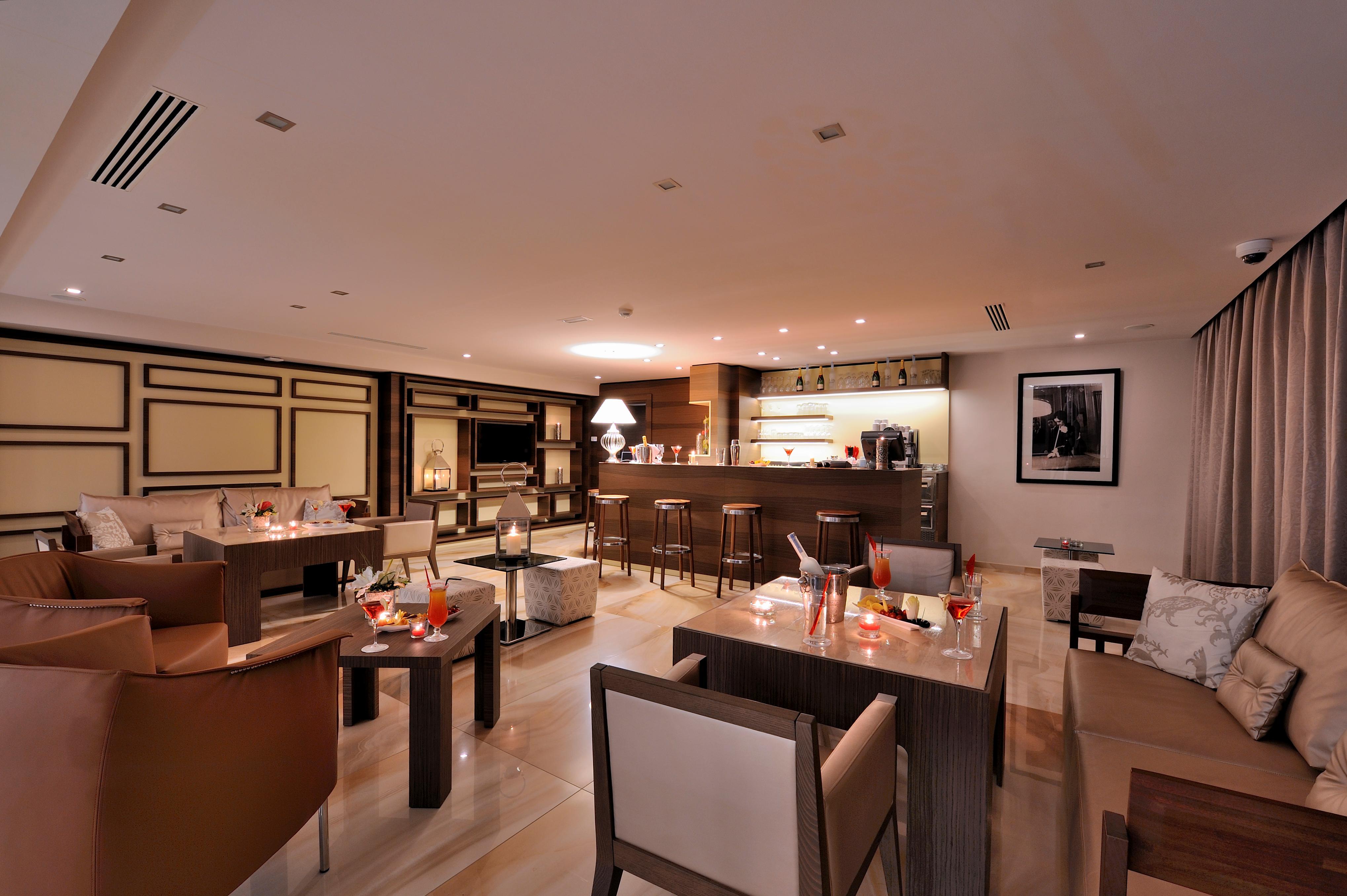 เกนซิ ซิดิ มารูฟ Hotel คาซาบลังกา ภายนอก รูปภาพ