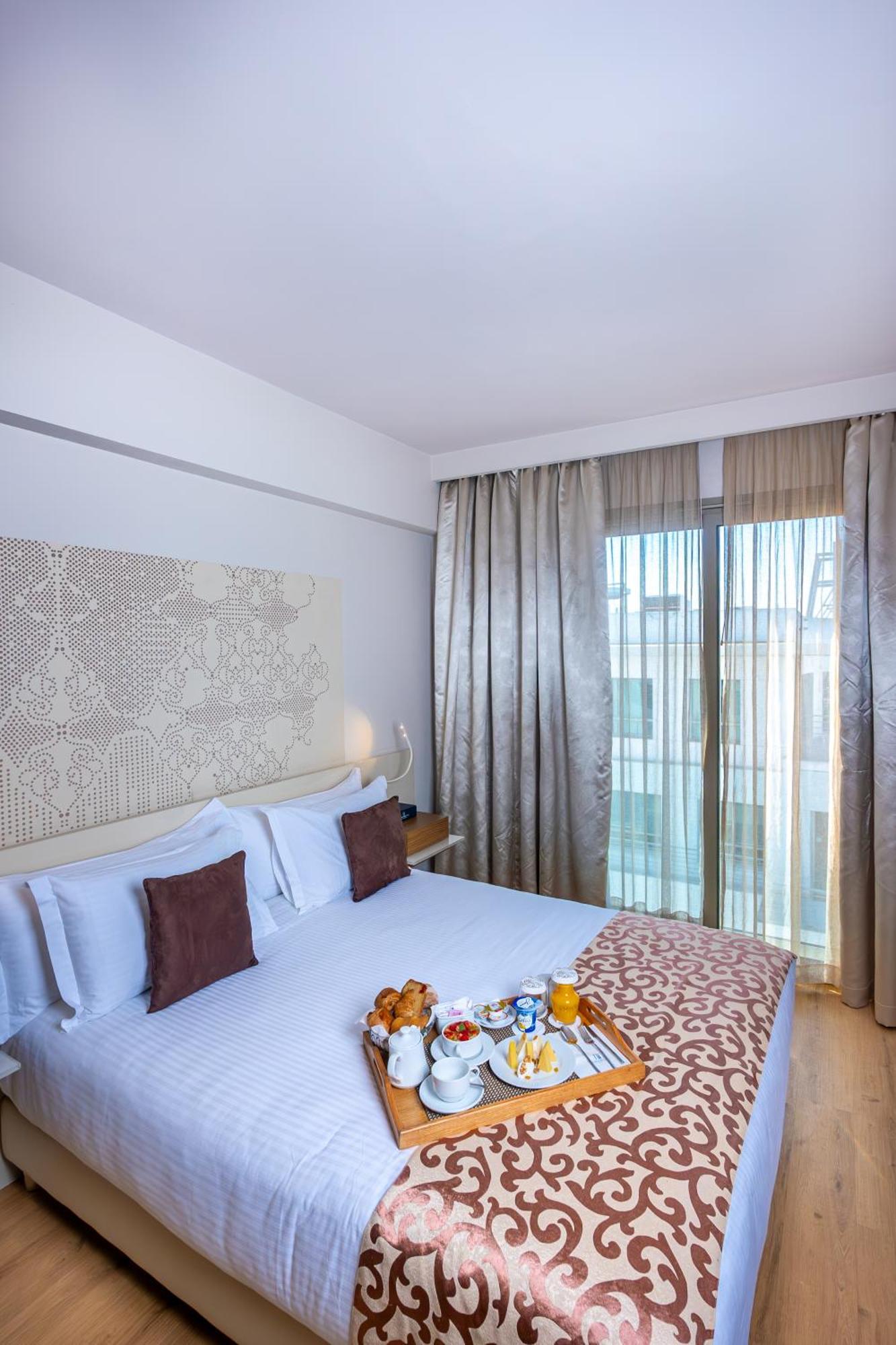 เกนซิ ซิดิ มารูฟ Hotel คาซาบลังกา ภายนอก รูปภาพ